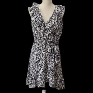 NWT Cato Black and White Ruffled Tie Front Dress